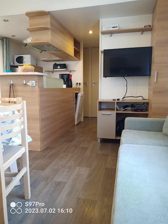 Mobil-Home 6/8 Personnes Au Domaine De Kerlann, Pont-Aven Esterno foto